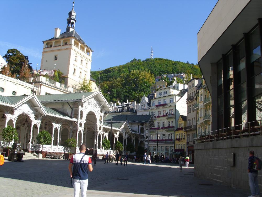Apartment In City Center - Morassi Karlovy Vary Habitación foto